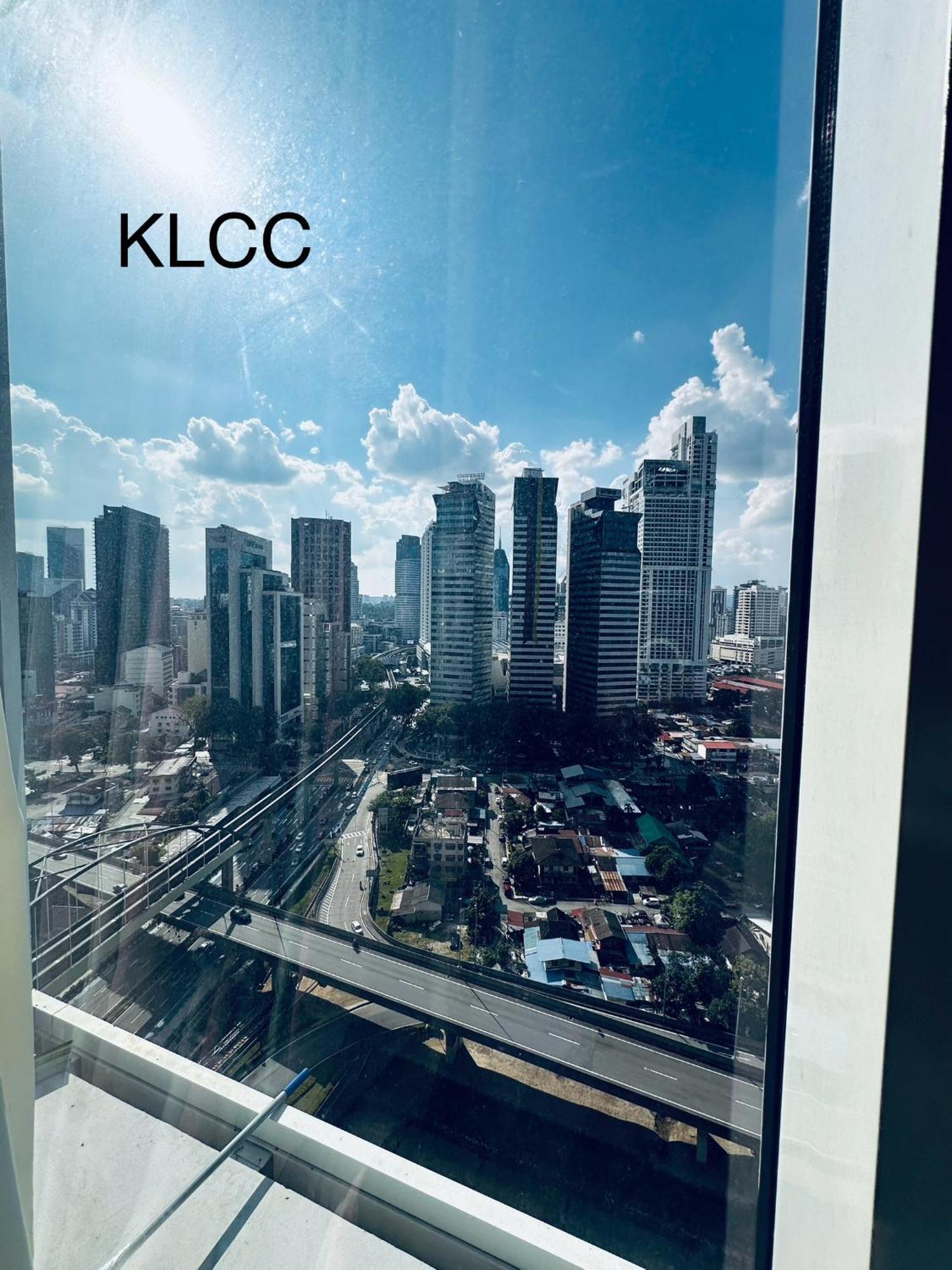 Klcc Suites At Platinum Kuala Lumpur Exterior foto