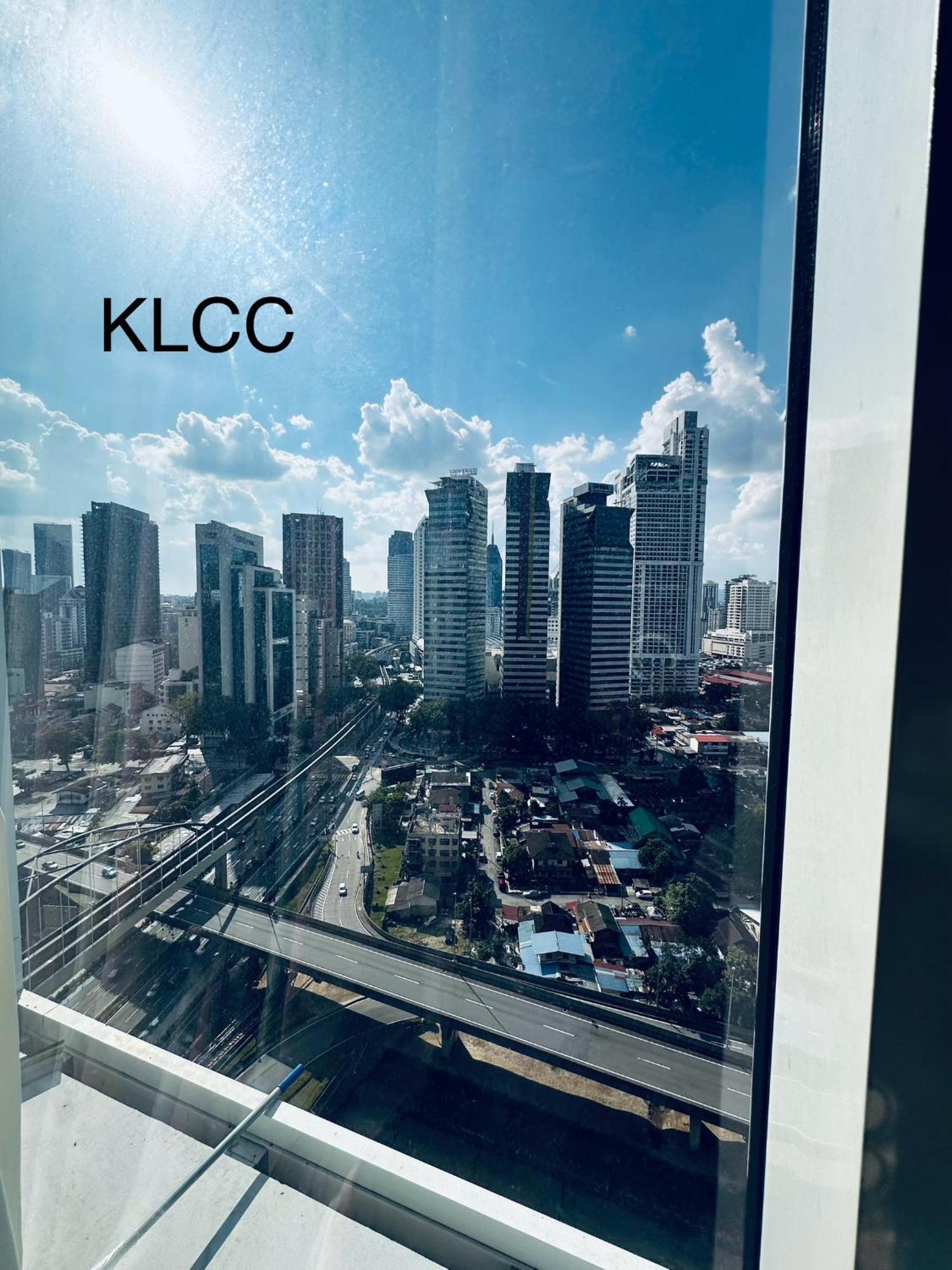 Klcc Suites At Platinum Kuala Lumpur Exterior foto